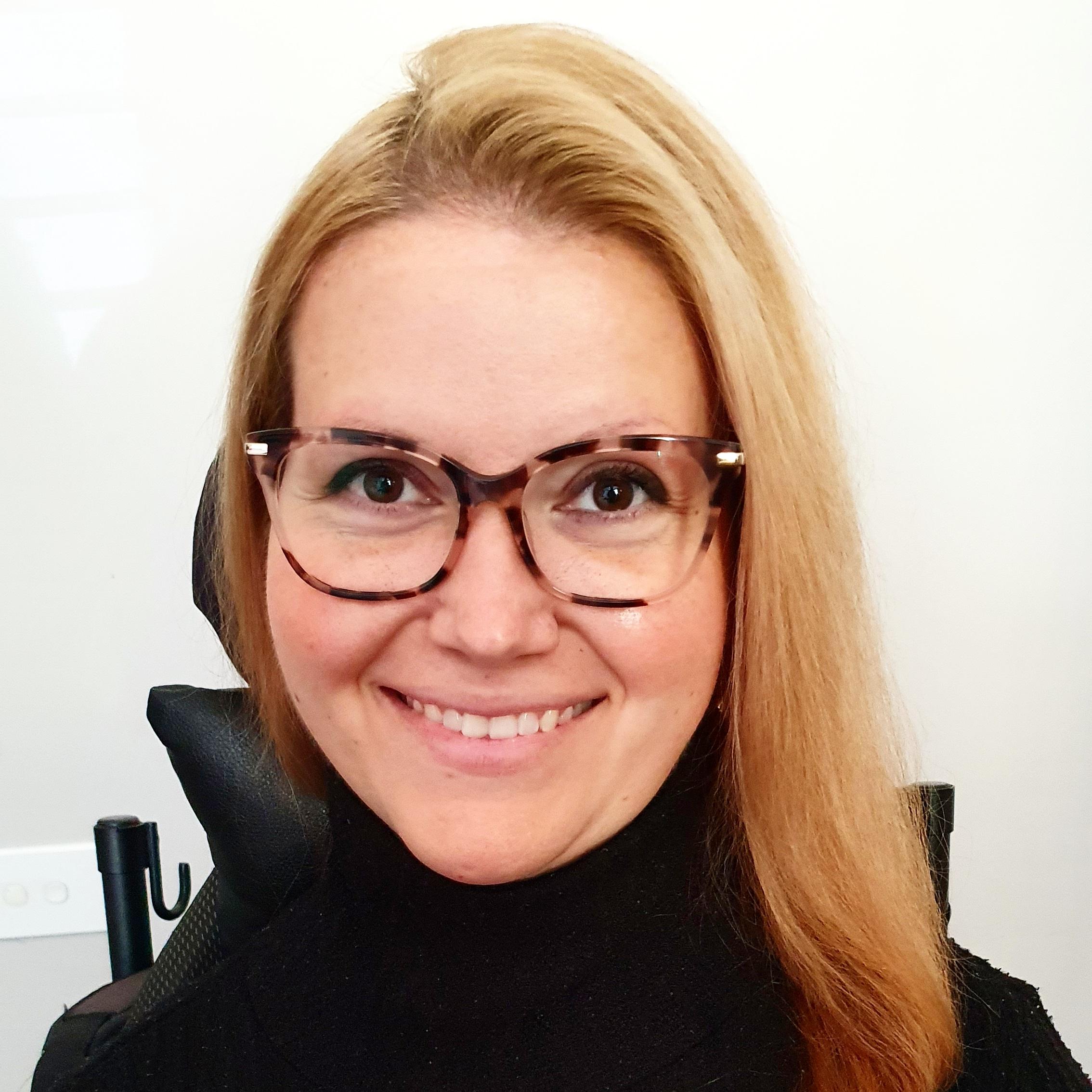 Elvira — HR & Workforce Coordinator